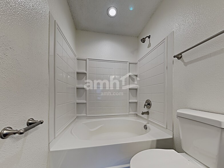 Building Photo - 13378 Allegiance Dr