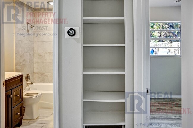 Building Photo - 3822 Gopher St