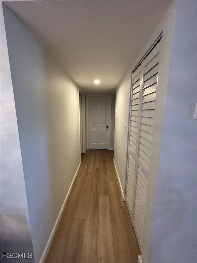 Building Photo - 5713 Foxlake Dr