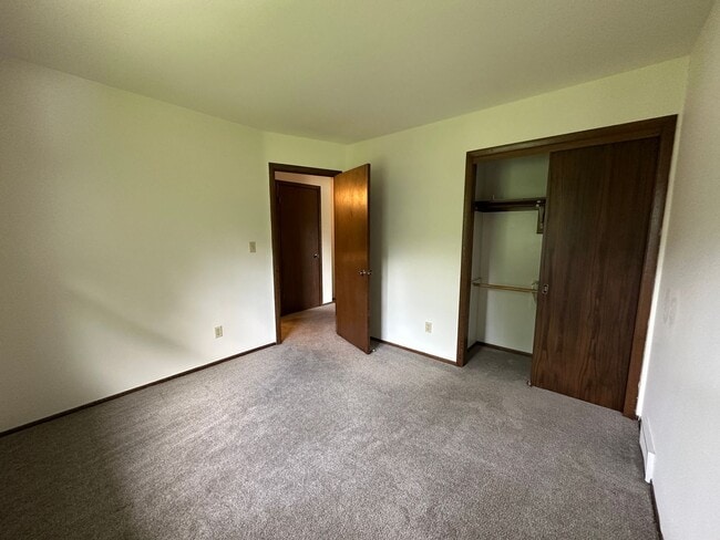 Building Photo - 3BD Townhome in Hartridge