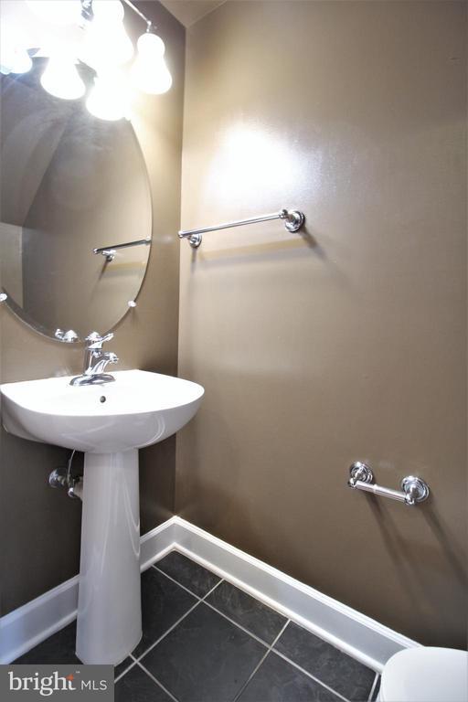 Building Photo - 2382 Brookmoor Ln