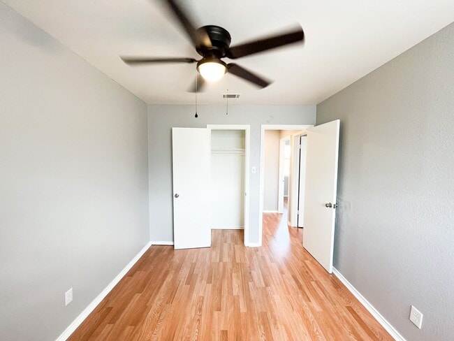 Building Photo - Available NOW!!!! This charming 2 story, 4...