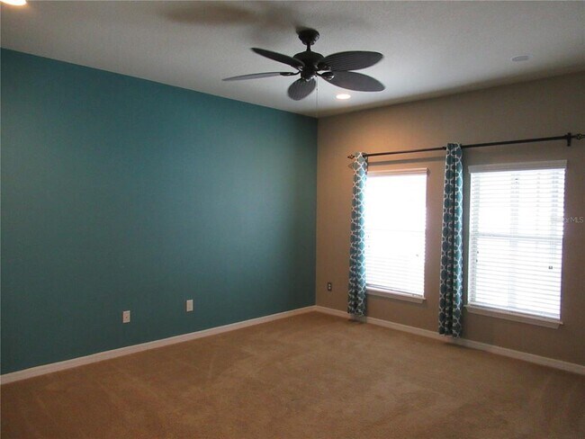 Building Photo - 2822 Maple Brook Loop