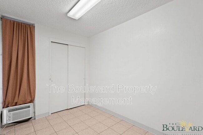 Building Photo - 1260 Richard Ln