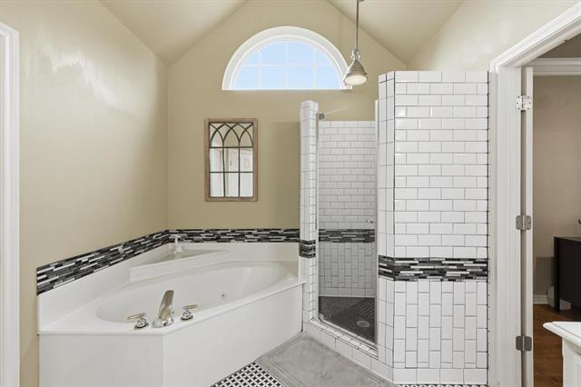 Building Photo - 4241 Fairway Crossing Dr