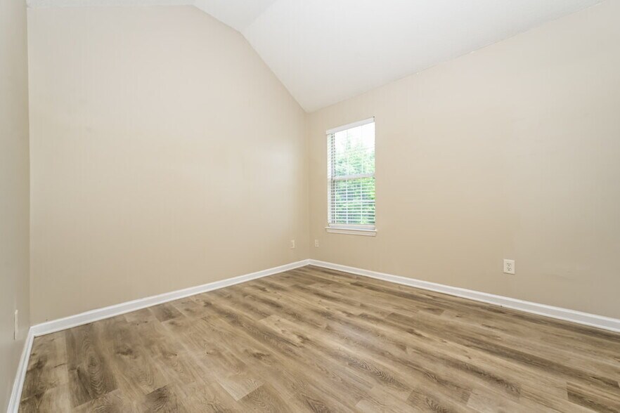 Building Photo - 3554 Waldrop Rd