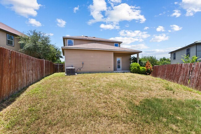 Building Photo - 5114 Mustang Cove