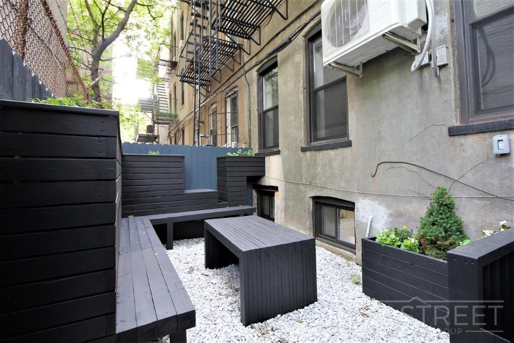 Building Photo - NO FEE! Modern New 2 Bed in Park Slope