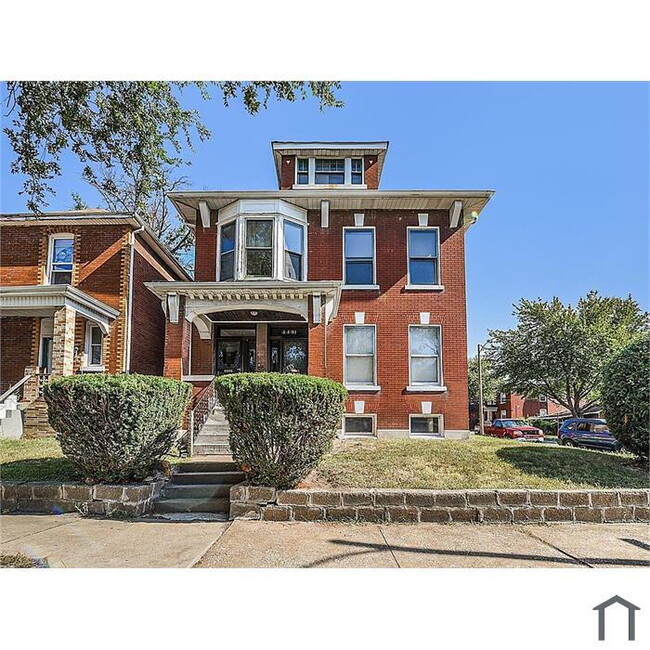 Building Photo - St Louis City Duplex