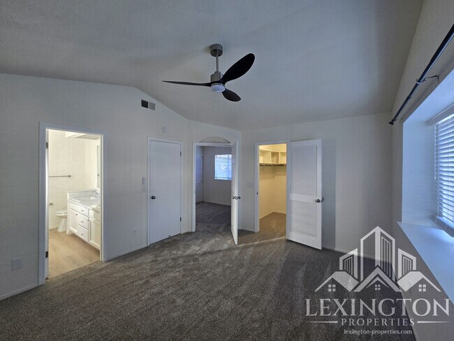 Building Photo - Beautifully Updated, 4BD/3BA, Home in Rocklin – Excellent Location!