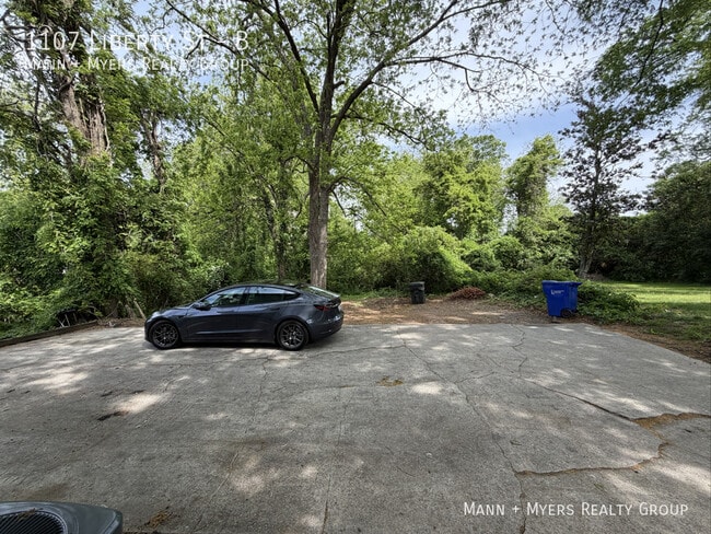 Building Photo - 1107 Liberty St