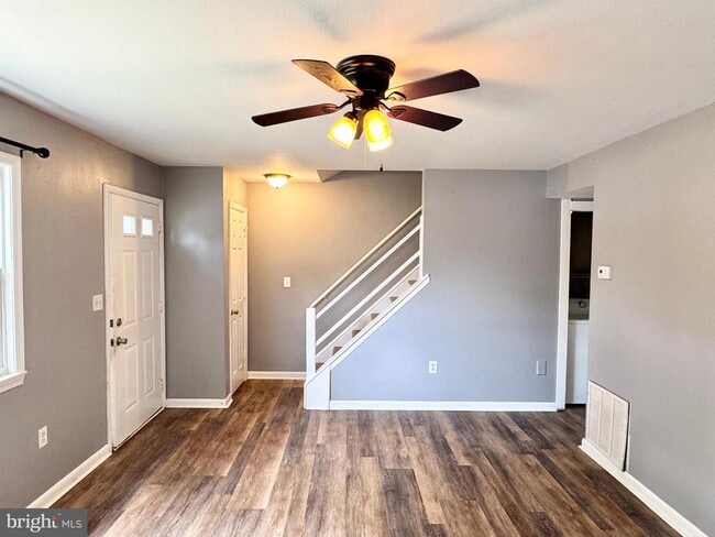 Building Photo - 814 Sledgehammer Dr