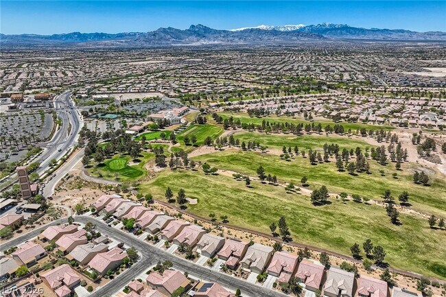 Building Photo - 2517 Willow Wren Dr