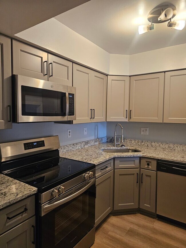 Building Photo - 1210 Stockley Gardens