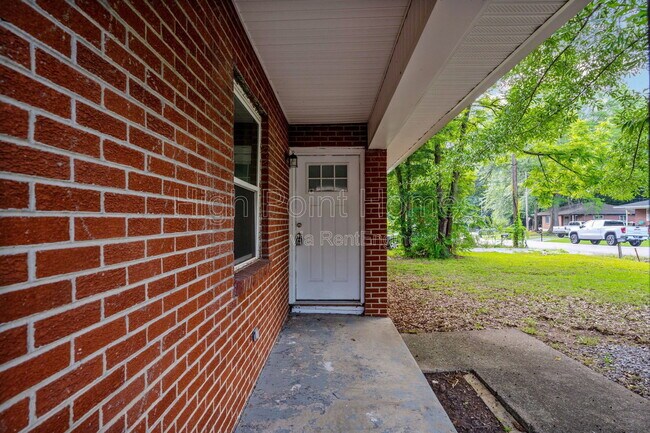 Building Photo - 1317 Mayfield Ln