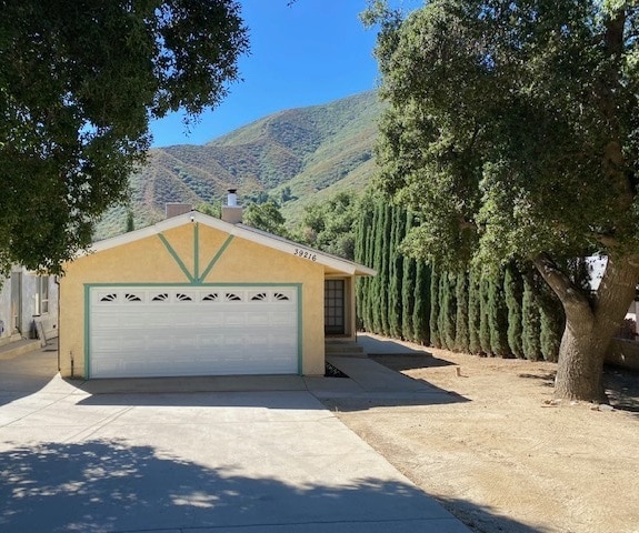 Building Photo - 39216 San Francisquito Canyon Rd