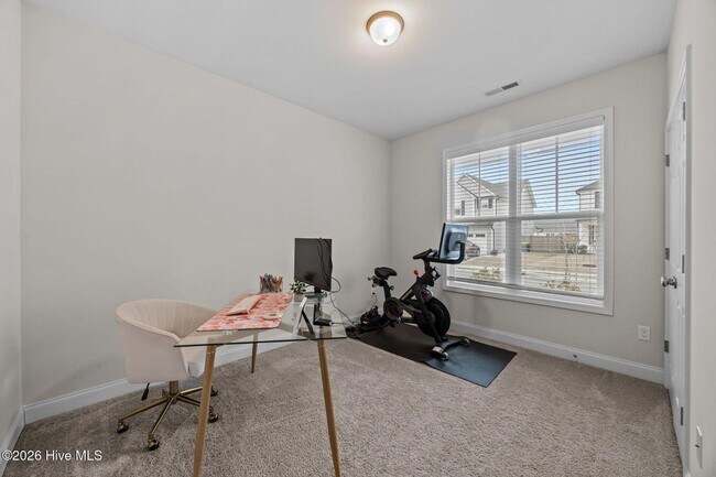 Building Photo - 3 Bed 2 Bath Unfurnished Single Family Home