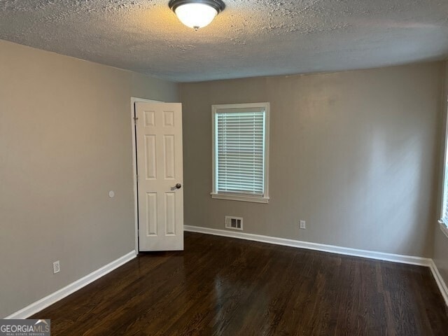 Building Photo - 1307 Lorenzo Dr SW