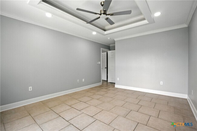 Building Photo - 4005 Midway Dr