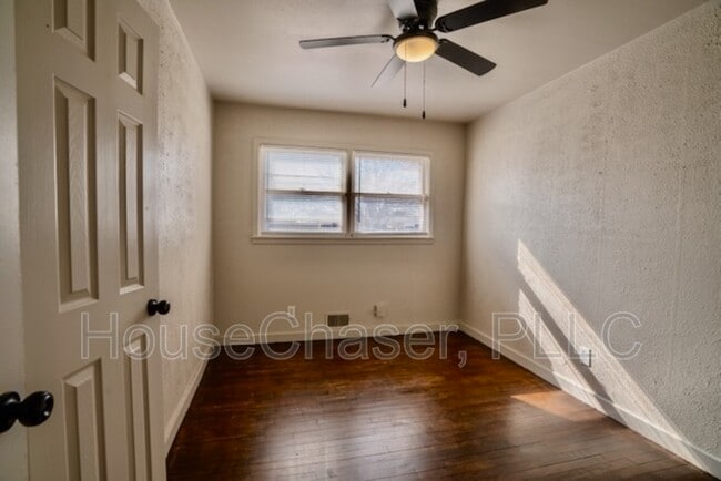 Building Photo - 5004 40th St