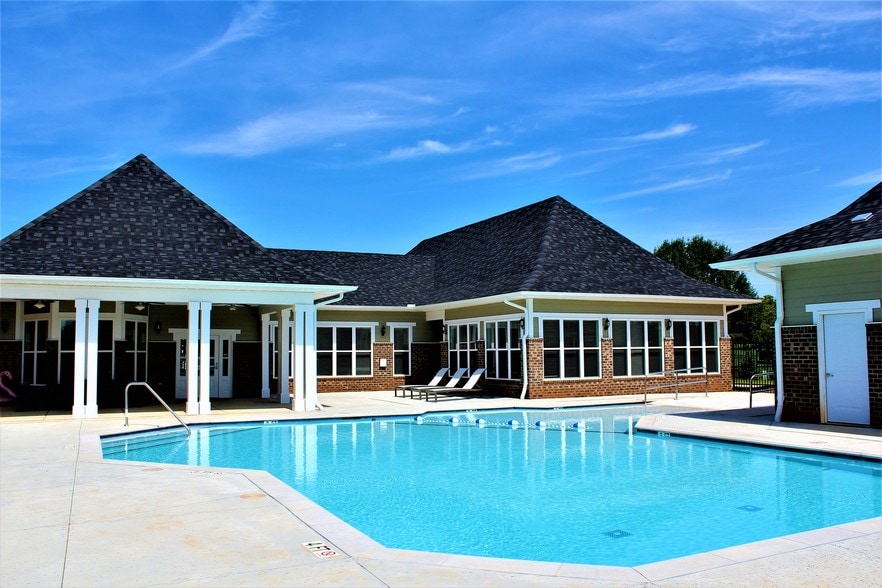 Palisades of Lincolnton 101 Palisades Dr Lincolnton NC 28092