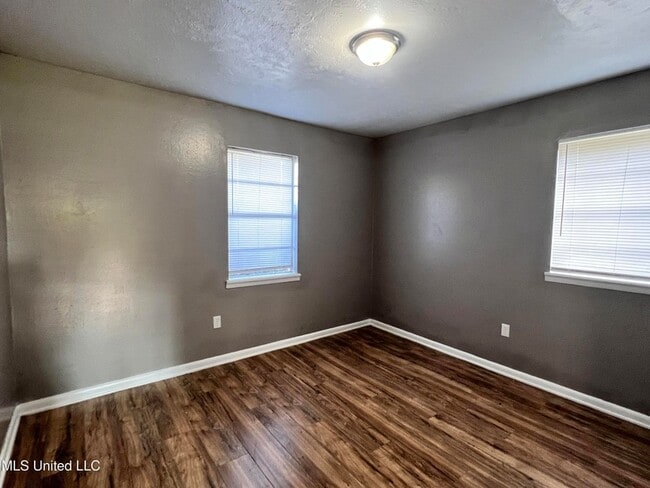 Building Photo - 11520 Klein Rd