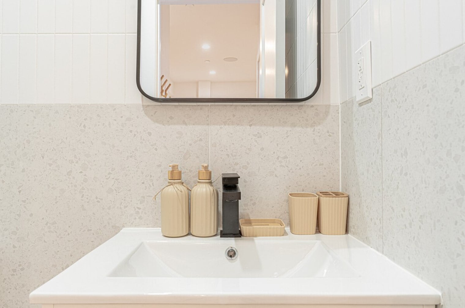 Building Photo - 1255 Decatur St