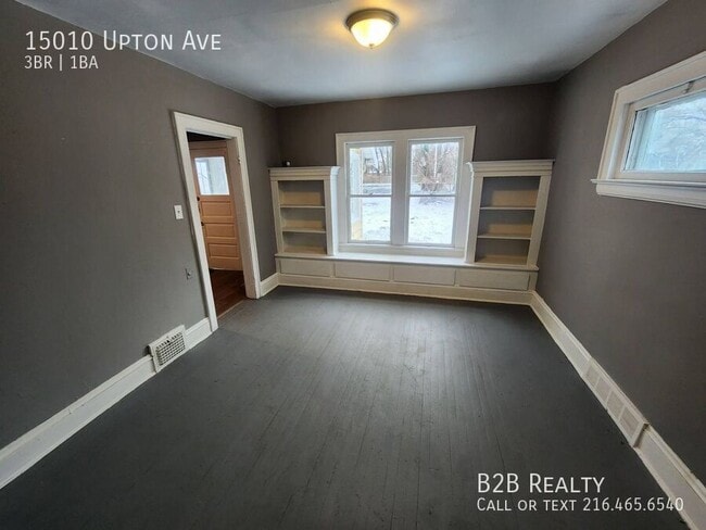 Building Photo - 15010 Upton Ave