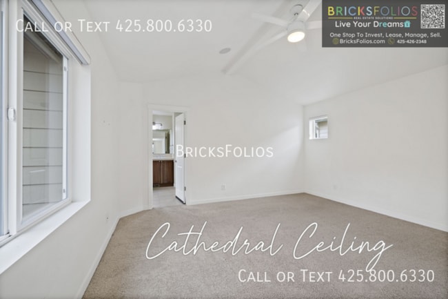 Building Photo - Luxury Corner-Lot Home in Redmond Ridge Ea...