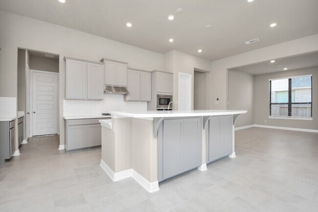 Building Photo - 4710 Austin Landing