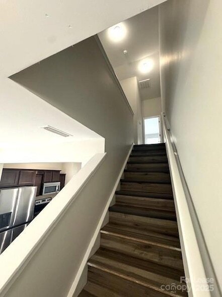 Building Photo - 13732 Calloway Glen Dr