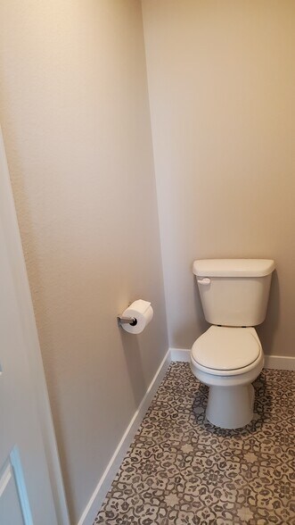 Building Photo - 16918 N Gwinnett Ave