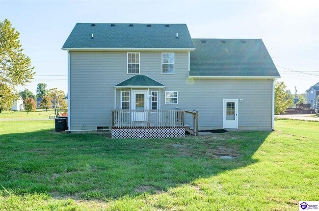 Building Photo - 611 Flushing Meadows Dr