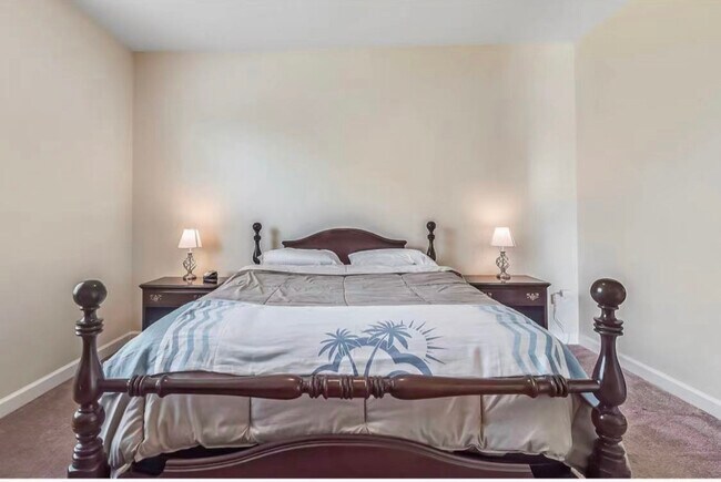 Building Photo - 747 Brookeshire Dr