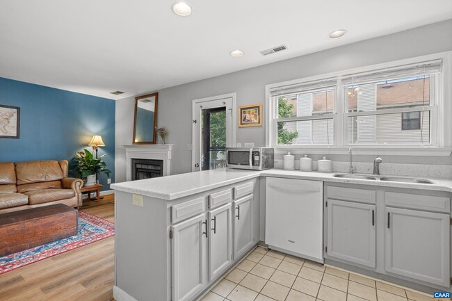 Building Photo - 1103 Mill Park Dr Ext