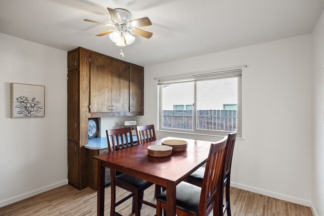 Building Photo - Updated North Chico 3BD/2BA with Solar & Covered Patio