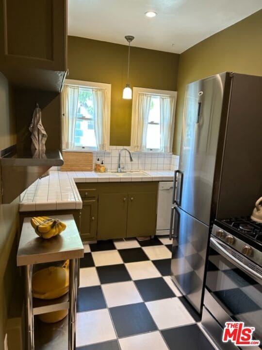 Building Photo - 1207 S Ogden Dr