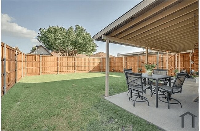 Building Photo - Spacious 4 Bedroom House in Mesquite