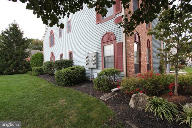 Primary Photo - 193 Wyndham Pl