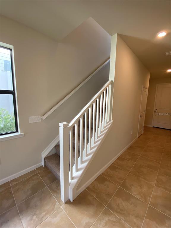 Building Photo - 6134 Bluestar Ct