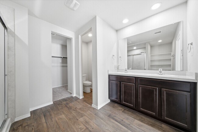 Building Photo - 5222 Greenwood Smt Trl