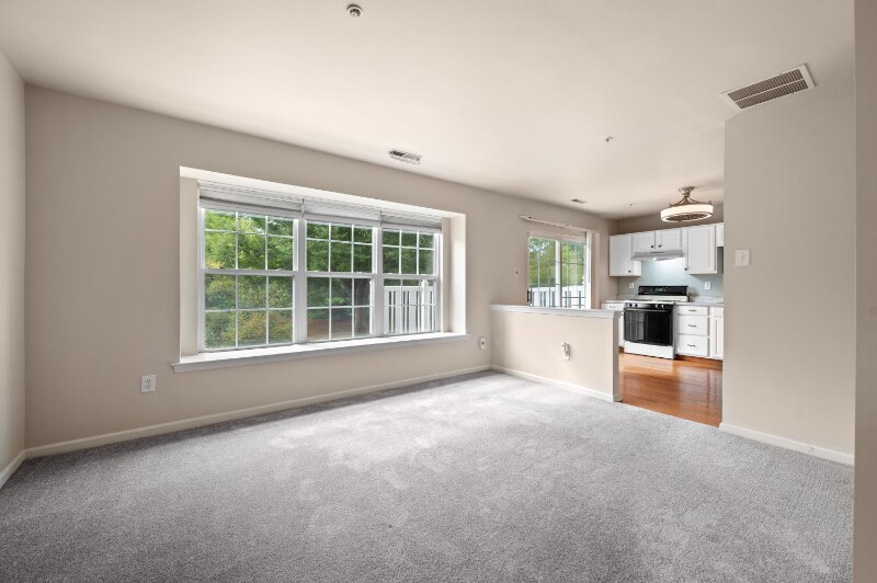 Building Photo - 1408 Black Walnut Dr