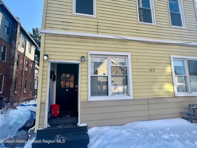 Building Photo - 173 Smith Ave