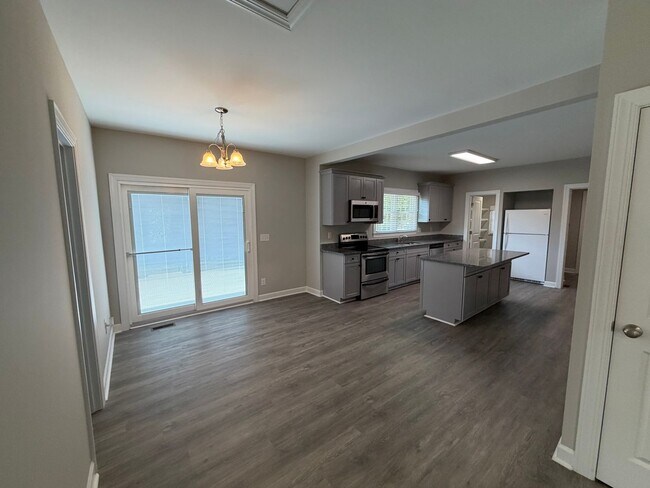 Building Photo - Remodeled House With So Much To Offer