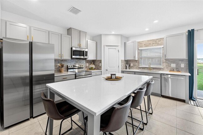 Building Photo - 10718 Ironwood Tree Wy