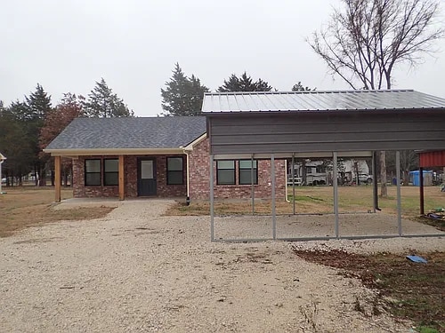 Building Photo - 4392 Old Sadler Rd