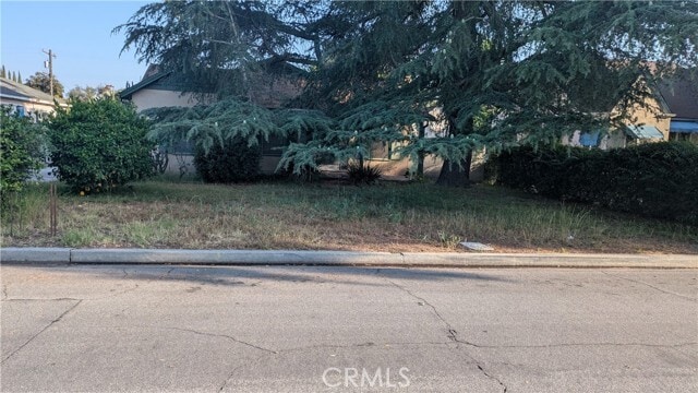Primary Photo - 38 W Norman Ave