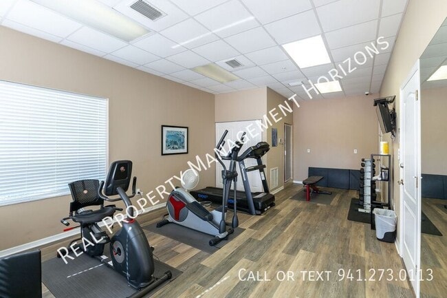 Building Photo - 6646 7th Ave Cir W