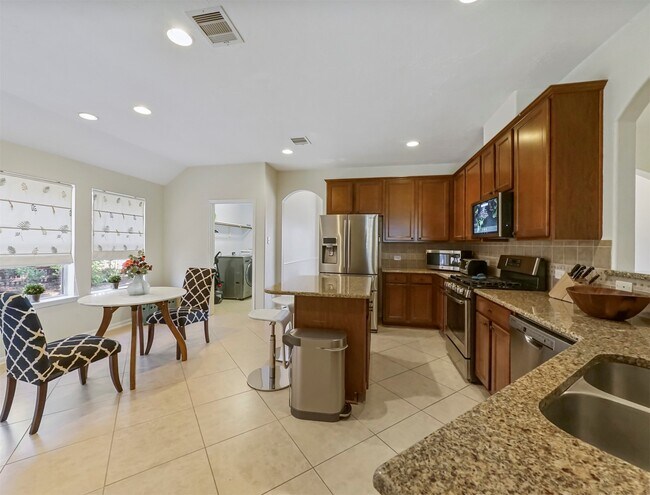 Building Photo - 8214 Garrison Point Dr