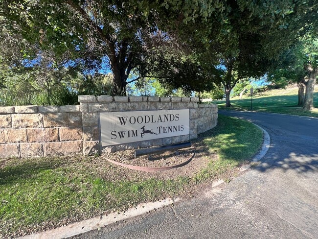 Building Photo - Woodland 3 Bedroom Home for Rent in Valencia!